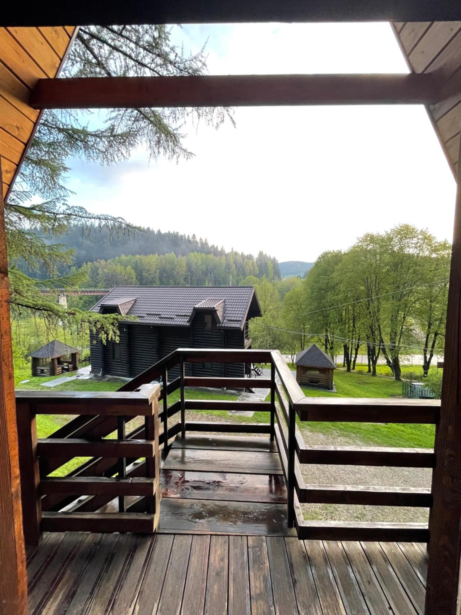 Karpatskyy Villa Rozluch Eksteriør billede